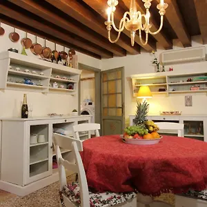 city-apartments-rialto-venice.hotelslidodijesolo.com/